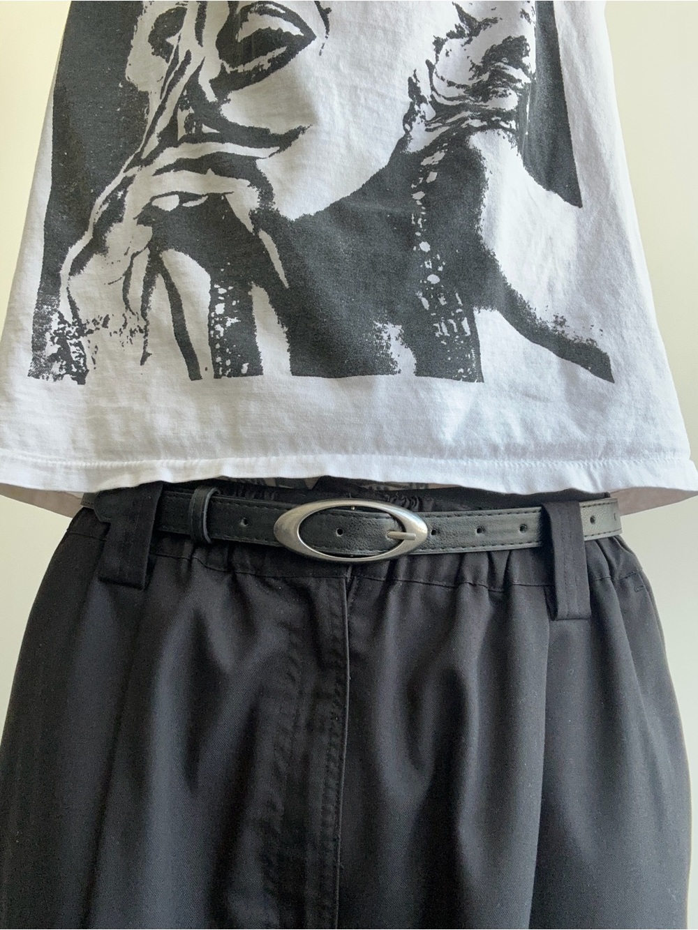 Men's Black oval belt Vegan leather